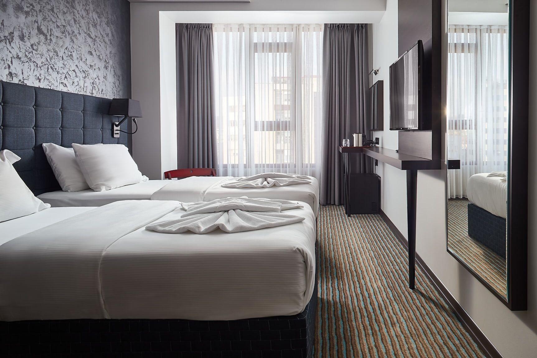 Hotel Gold Скопье Экстерьер фото