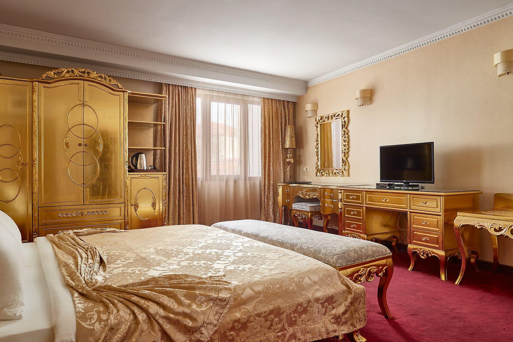Hotel Gold Скопье Экстерьер фото